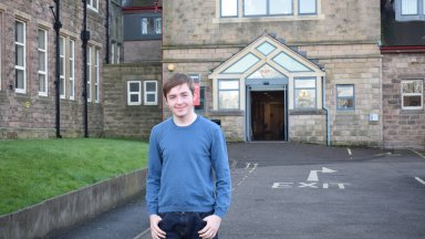 Outreach scheme inspiring young people to go onto higher education reaches new milestone